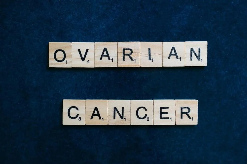 Cancerul ovarian: Cauze, manifestari si optiuni de tratament