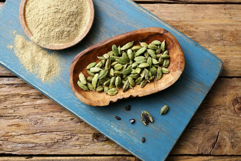 Cardamomul - beneficii, proprietati, contraindicatii